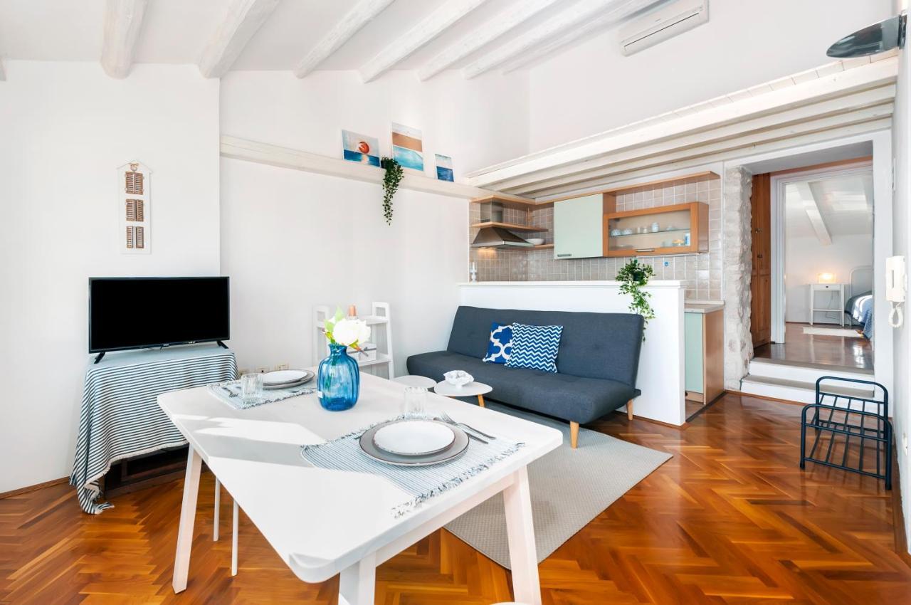 Happy House Bregovita By Irundo Rovinj Exteriör bild