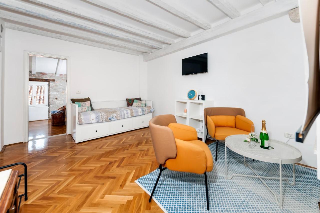 Happy House Bregovita By Irundo Rovinj Exteriör bild